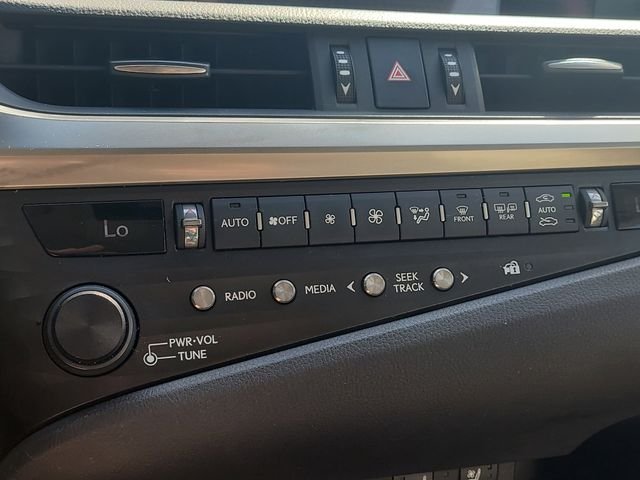 Used 2019 Silver Lexus 350 image 23