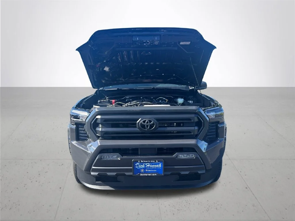 New 2026 Underground Toyota SR5 image 4