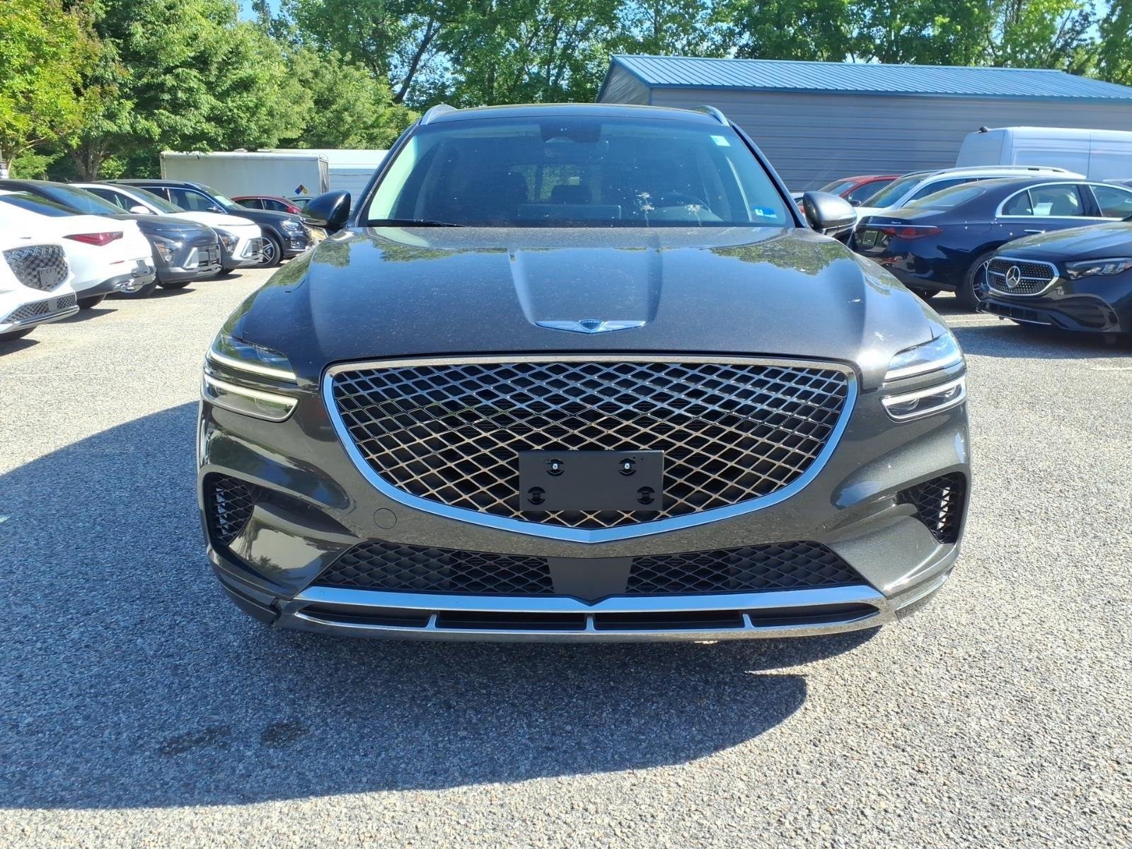 Used 2025 Makalu Gray Genesis 2.5T image 3