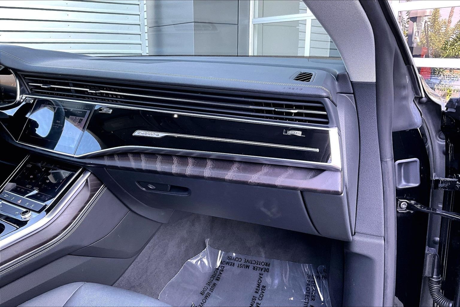 2023 Audi Q8 Premium Plus - Photo 16