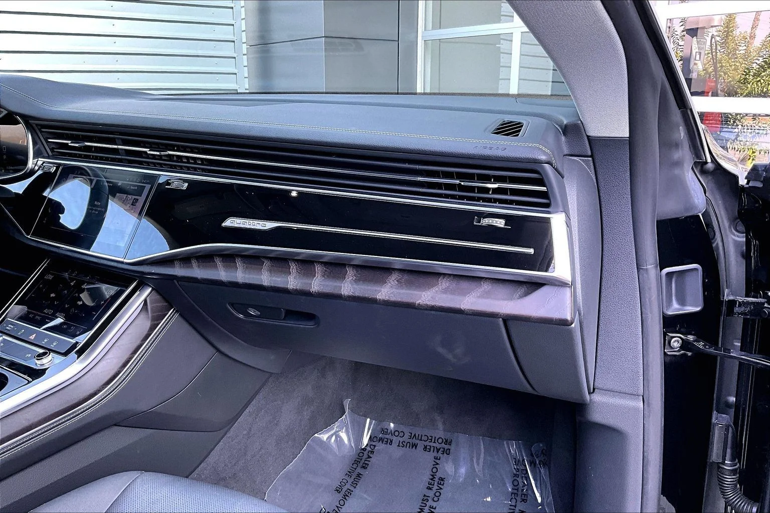 2023 Audi Q8 Premium Plus - Photo 16