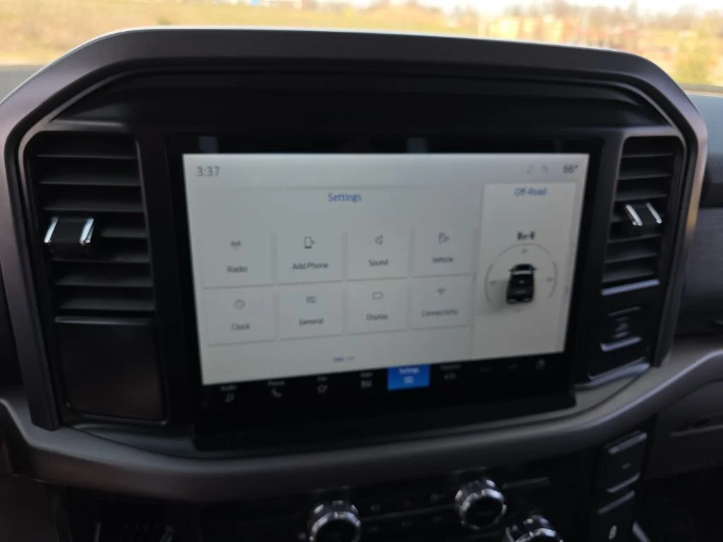 Used 2025 White Ford XLT image 13