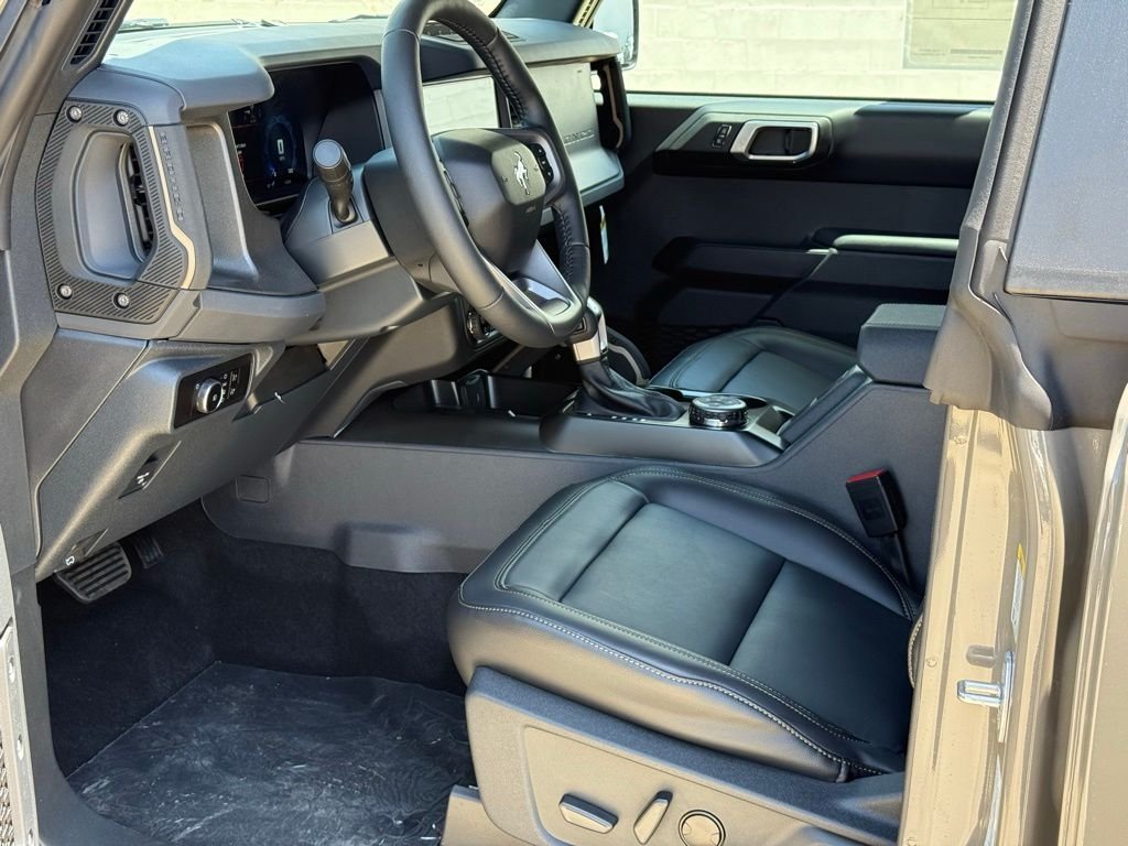 New 2026 Marsh Gray Ford Badlands® image 5