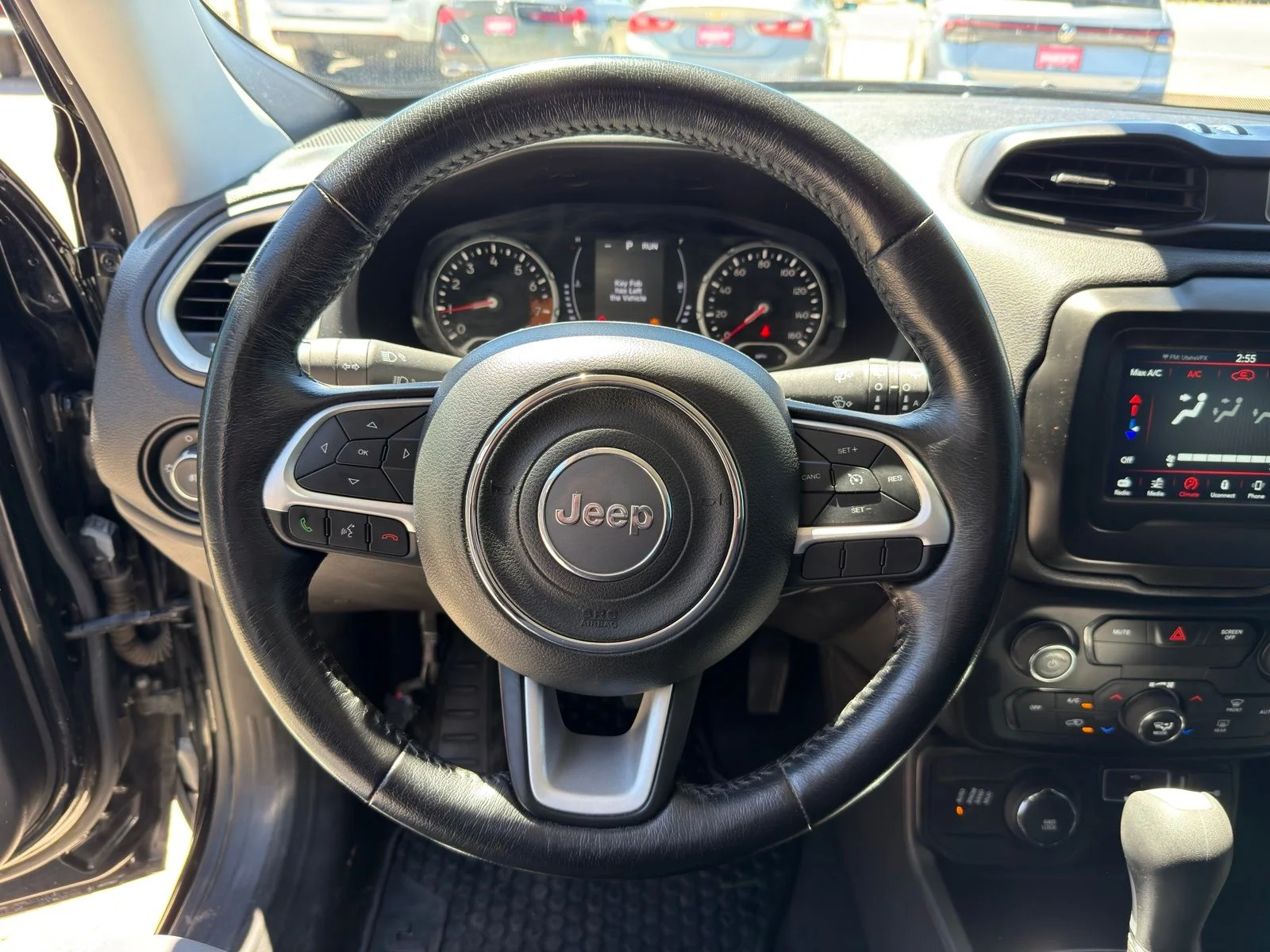 Used 2018 Black Jeep Latitude image 18