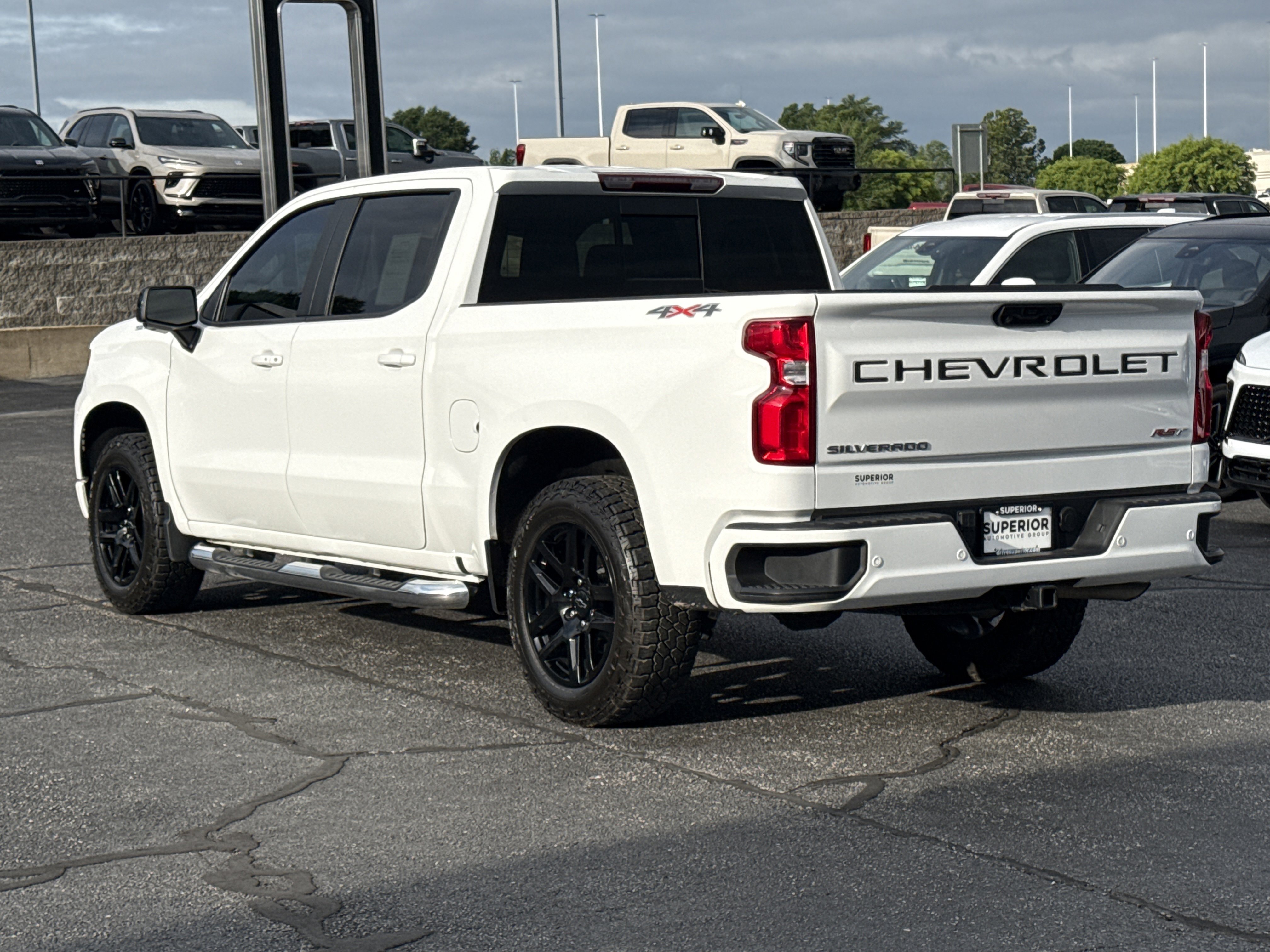 Used 2024 Summit White Chevrolet RST image 12