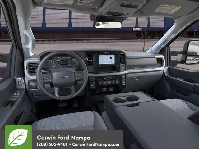 New 2026 Avalanche Ford XLT image 9