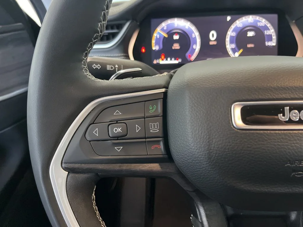 Used 2023 Black Jeep Limited image 6