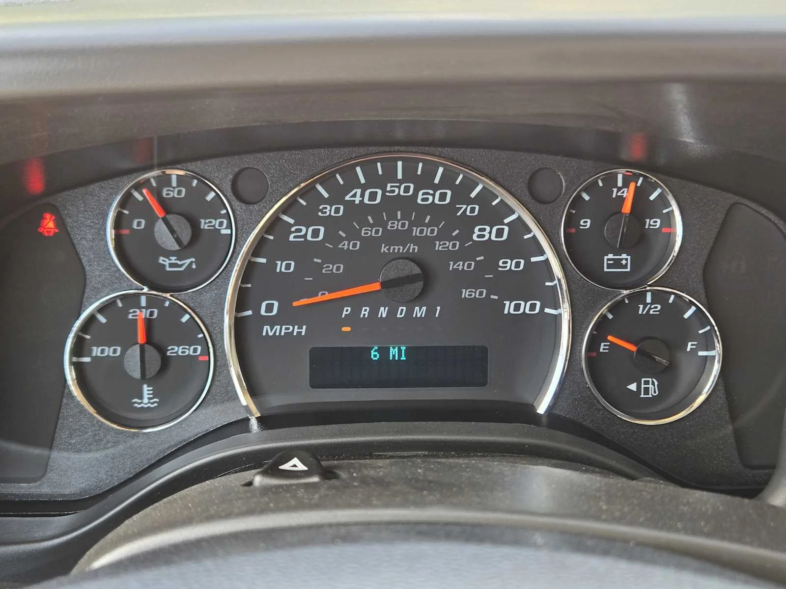 New 2026 Summit White GMC Work Van image 10