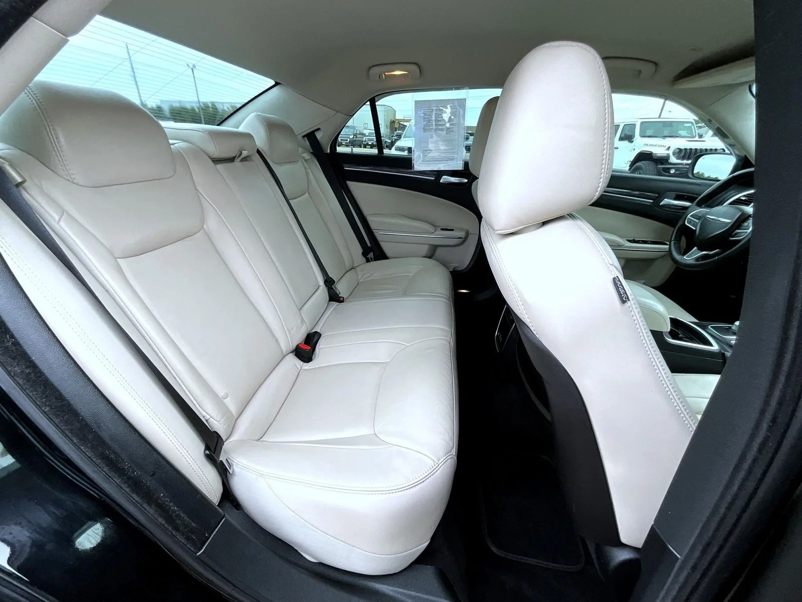 Certified Used 2018 Black Chrysler Touring image 18