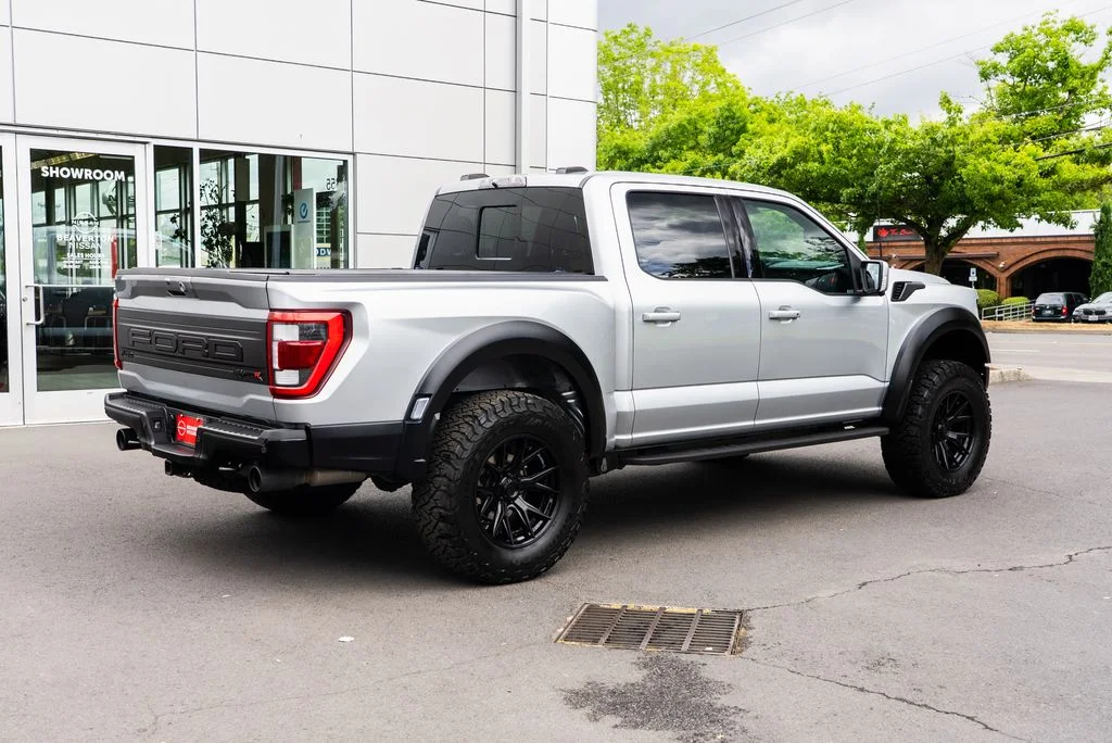 Used 2023 Silver Ford Raptor image 6