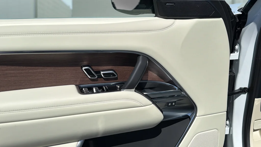 New 2026 White Land Rover SE image 21