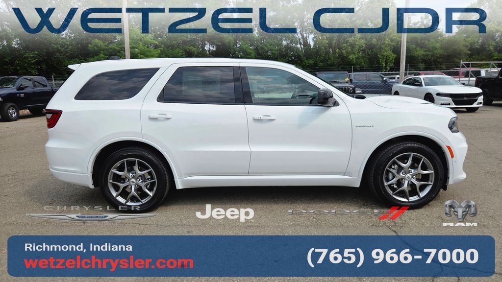 New 2026 White Knuckle Clear-Coat Exterior Paint Dodge GT HEMI V8 image 8