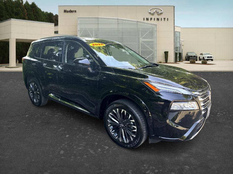 Used 2026 Super Black Nissan Platinum image 3