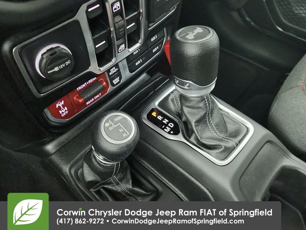 Certified Used 2025 Gray Jeep Rubicon image 28