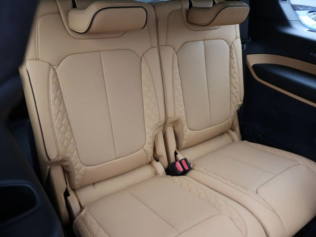 New 2026 Copper Shino Metallic Clear-Coat Exterior Paint Jeep Summit image 13