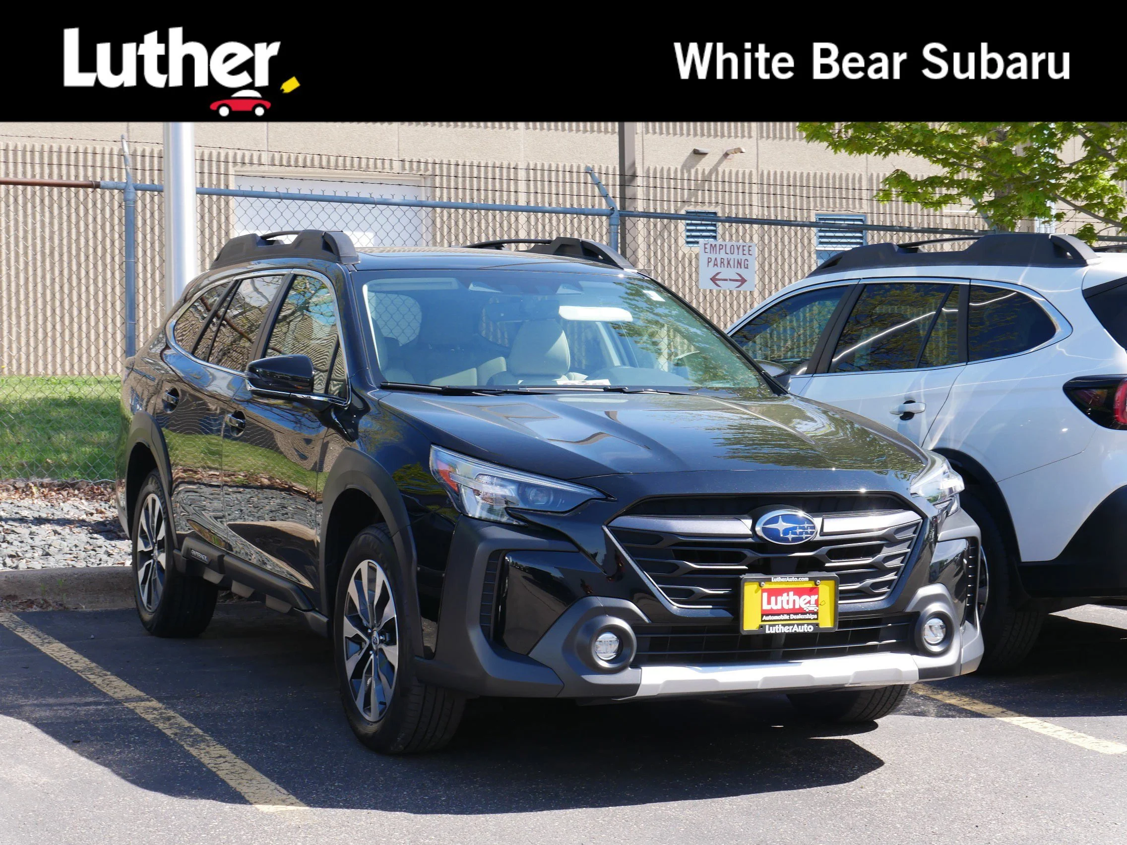 2023 Subaru Outback Limited's photo