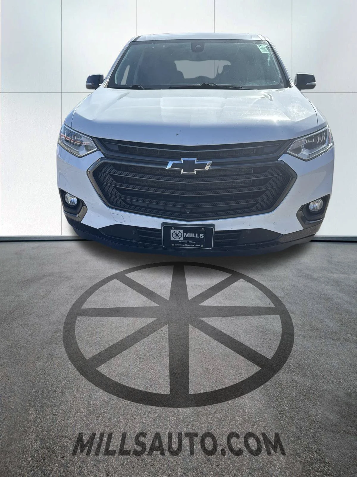 Used 2021 White Chevrolet Premier image 2