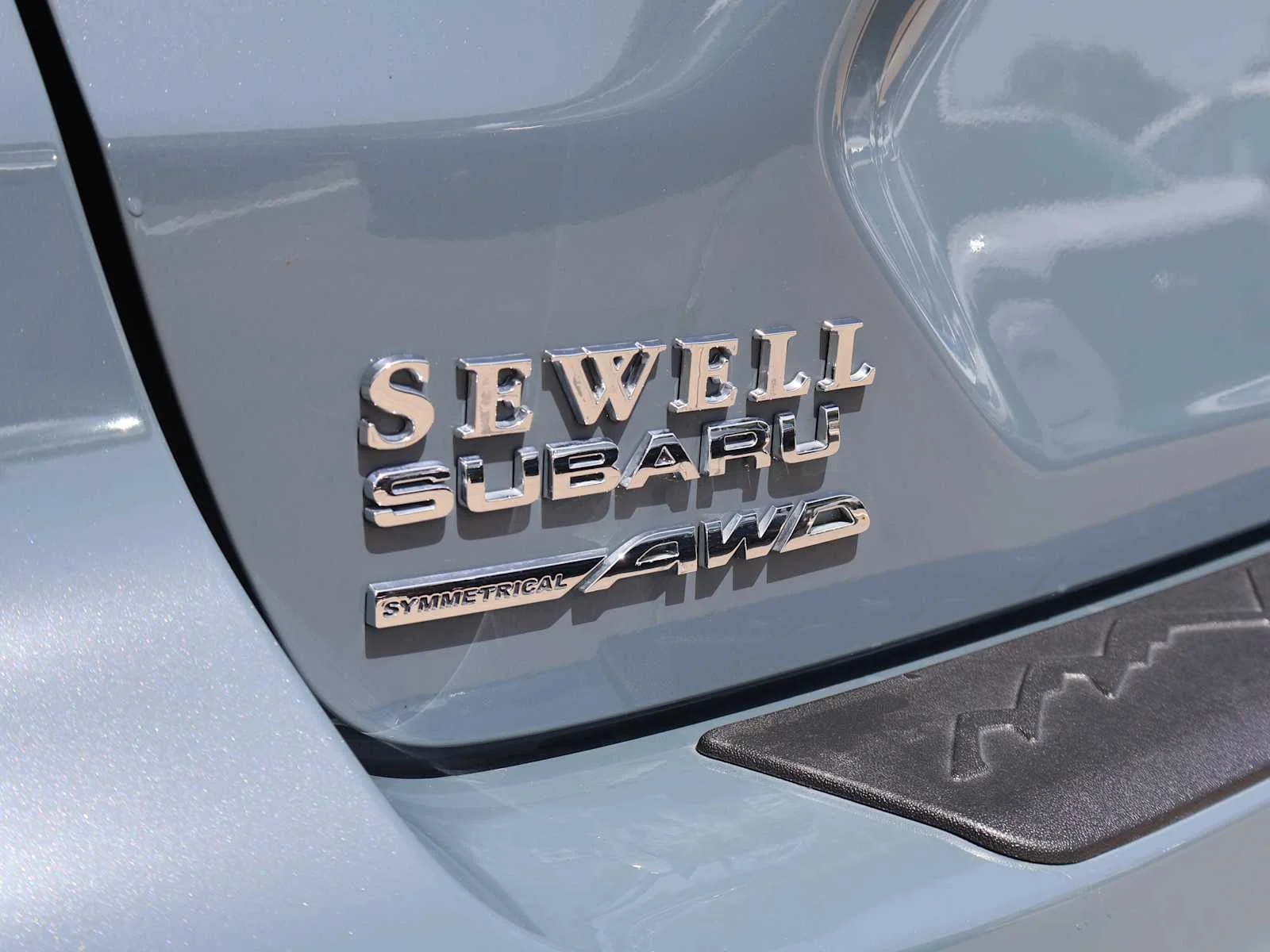 Used 2024 Offshore Blue Metallic Subaru Premium image 12