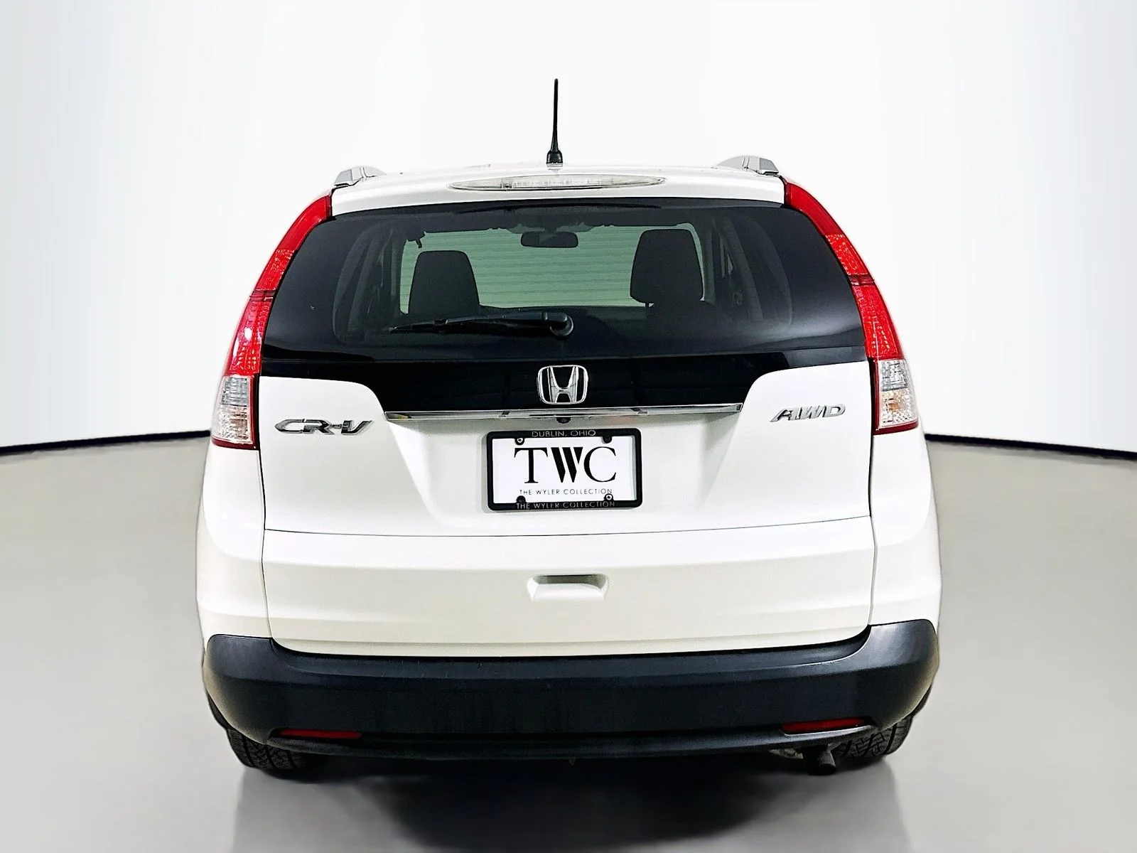 Used 2012 White Honda  image 6