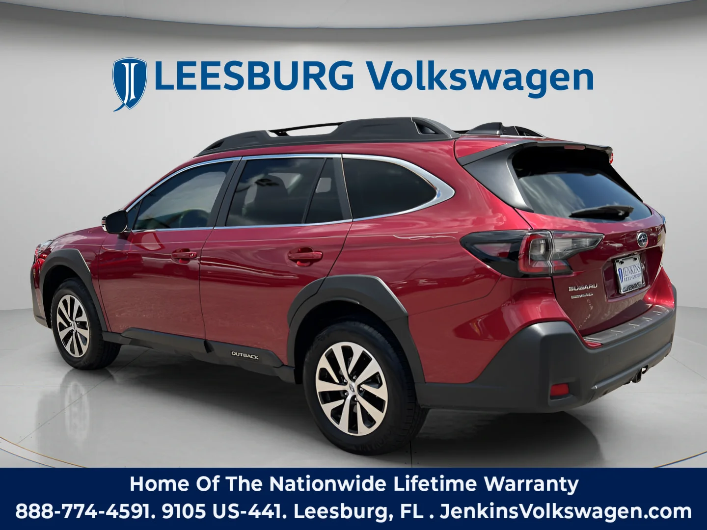 Used 2025 Crimson Red Pearl Subaru Premium image 5