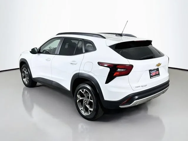 New 2026 Summit White Chevrolet LT image 6