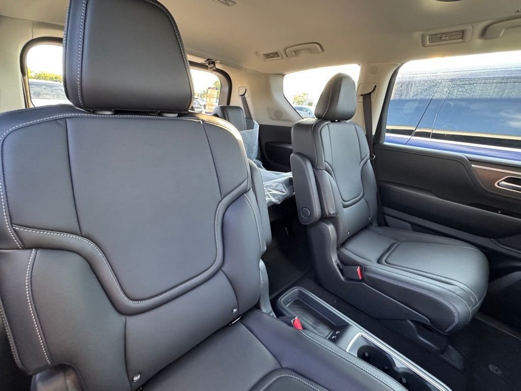 Certified Used 2026 Radiant White INFINITI PURE image 25