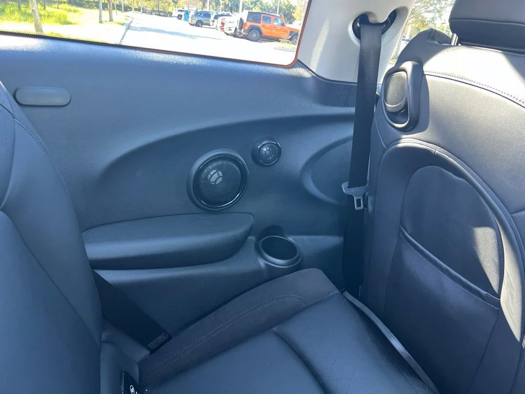 Used 2023 Blue MINI Base image 14