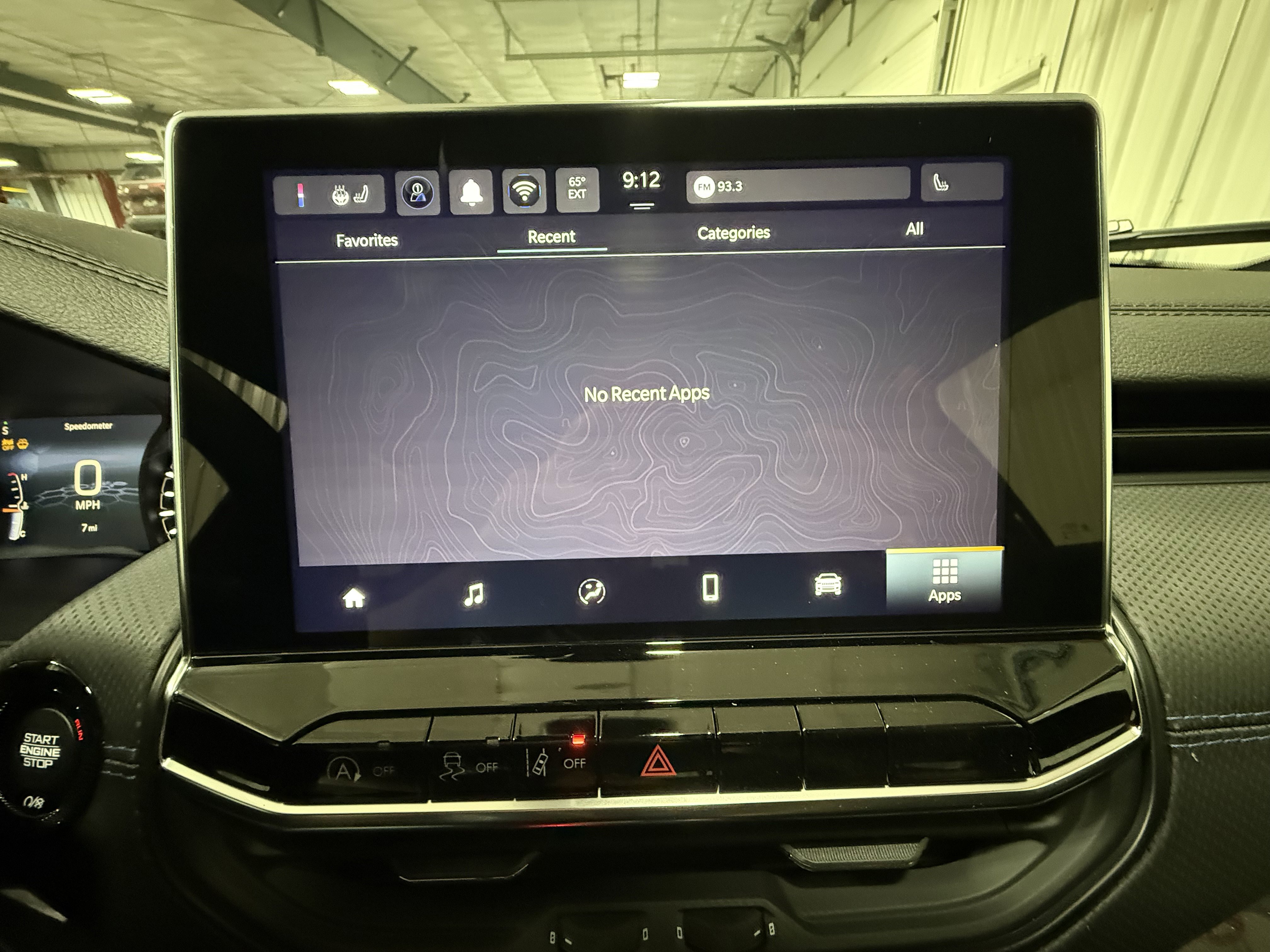New 2026 Red Hot Pearlcoat Jeep Latitude Altitude image 34