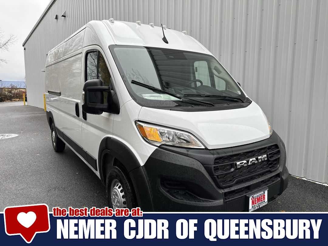 2026 RAM ProMaster Cargo Van Tradesman