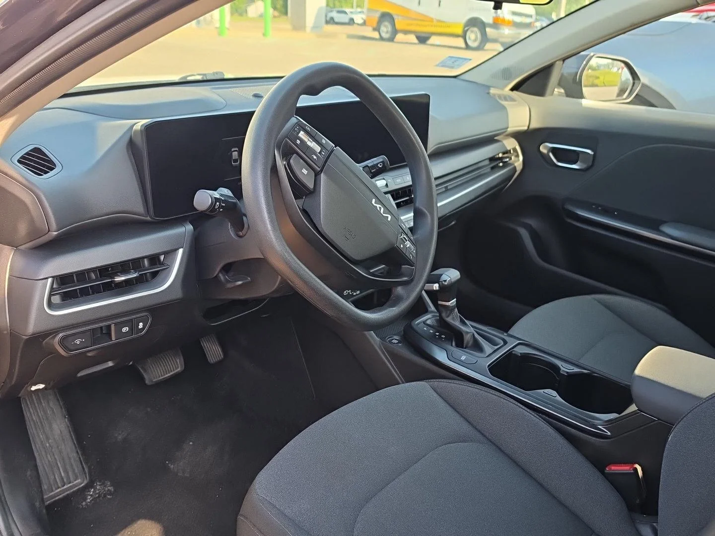 Used 2025 Interstellar Gray Kia LXS image 5