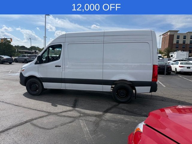 2025 Mercedes-Benz Sprinter Cargo Van Cargo 144 WB