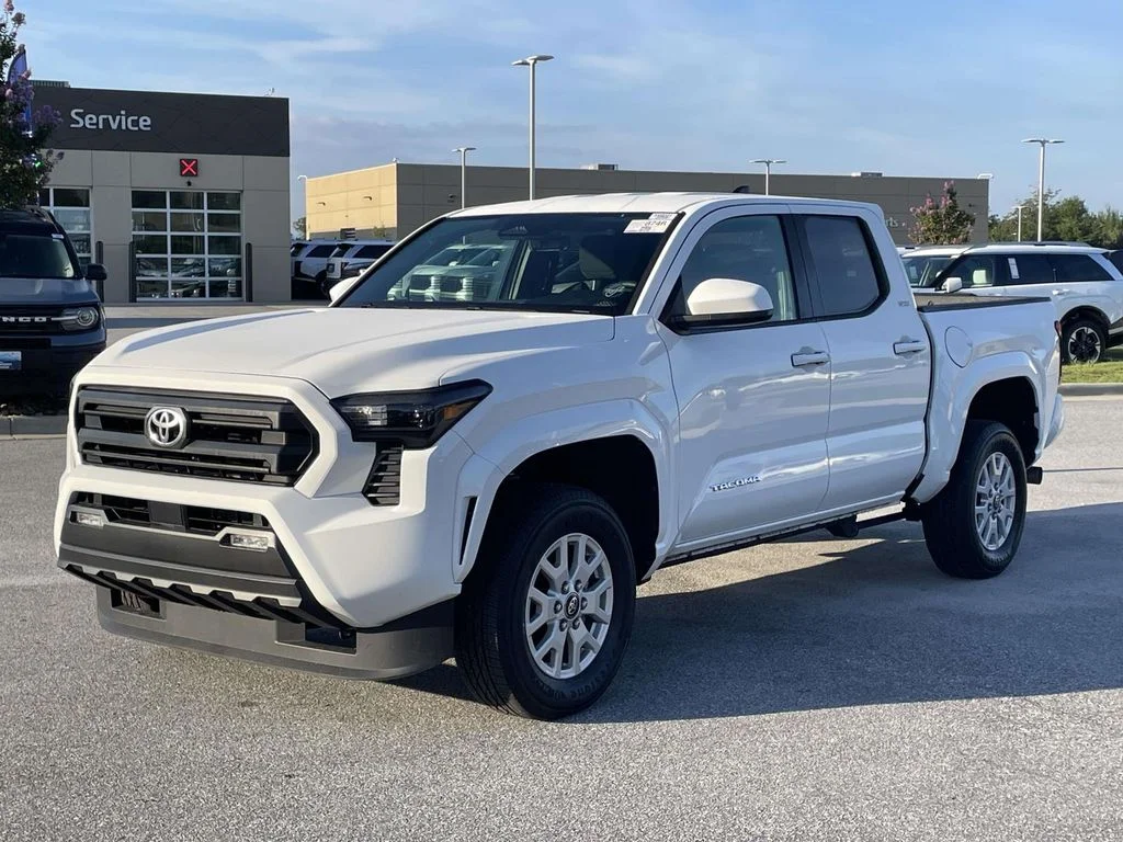 2026 Toyota Tacoma SR5 - Photo 24