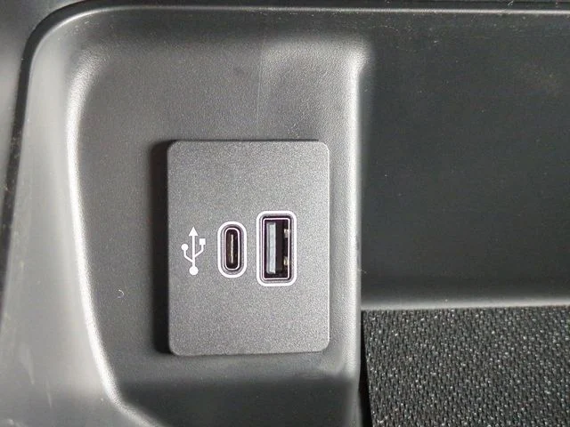 New 2026 Agate Black Metallic Ford XLT image 22