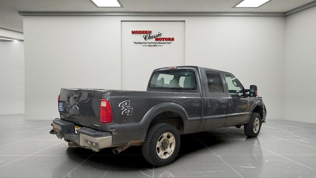 Used 2016 Gray Ford XLT image 7