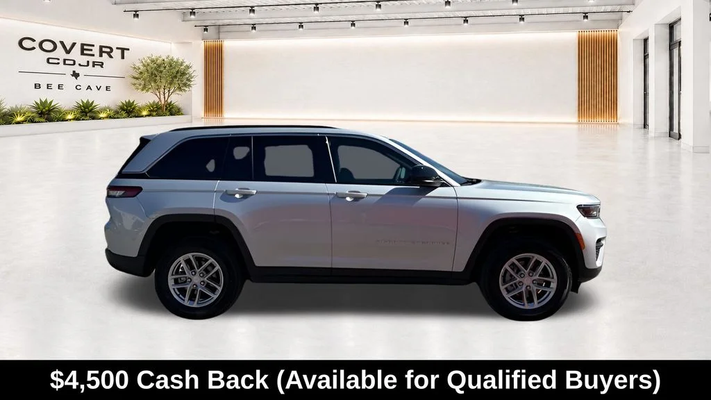 New 2026 Silver Zynith Jeep Laredo image 14