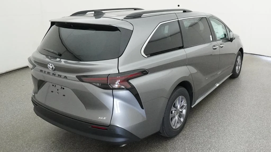 New 2026 Heavy Metal Toyota XLE image 22