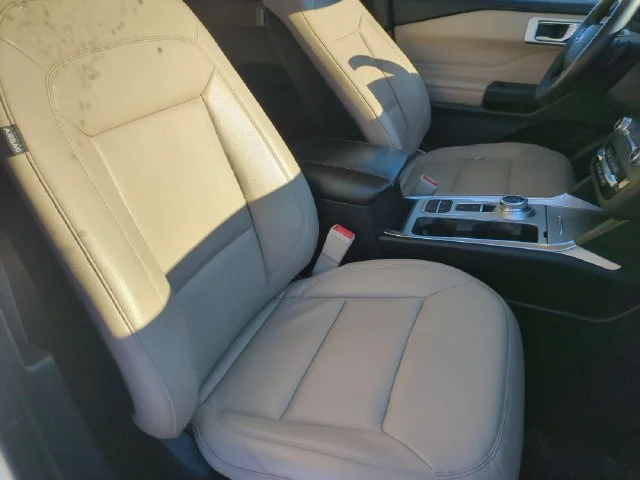 Used 2020 White Ford XLT image 34