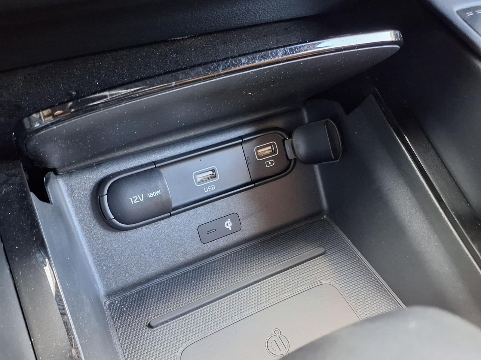 Used 2022 Gravity Grey Kia SX image 25