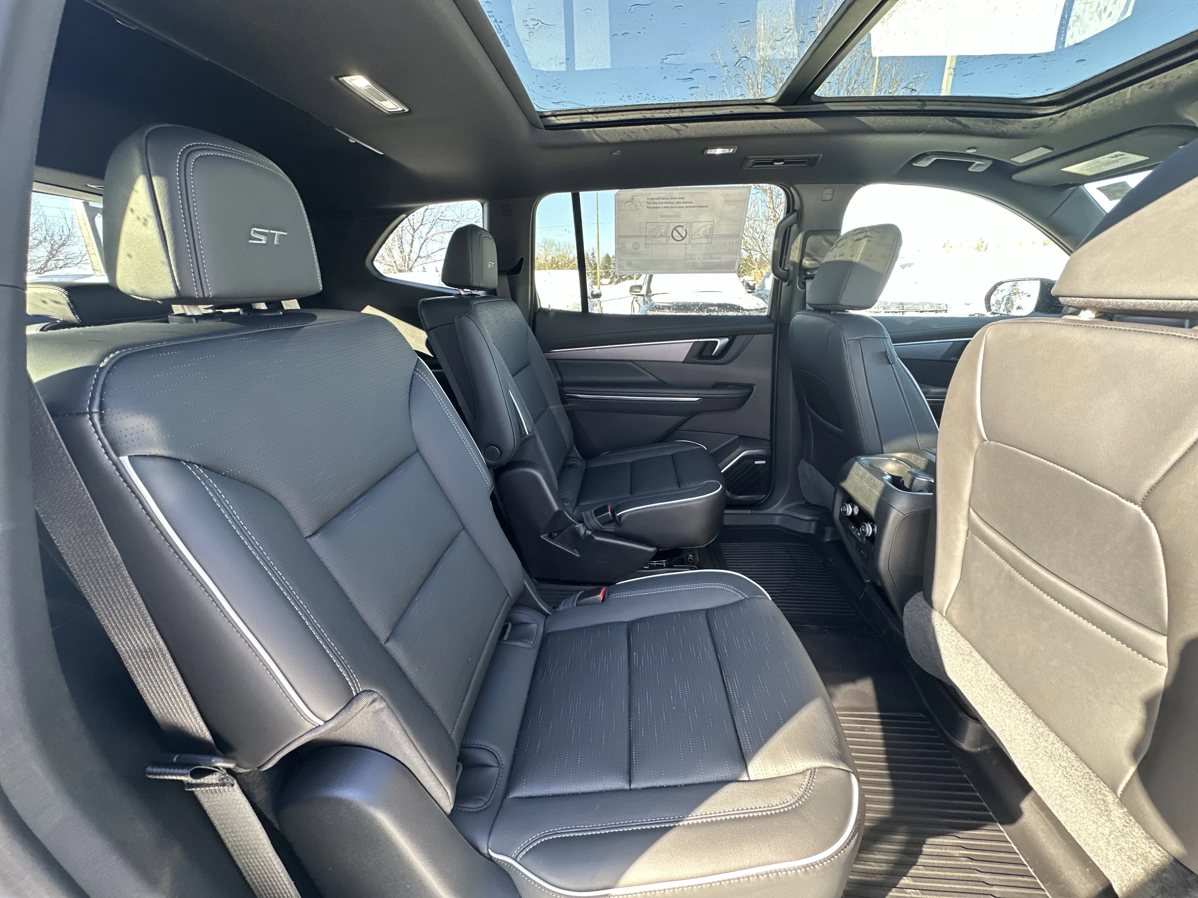 New 2026 Iridescent White Tricoat Buick Sport Touring image 22