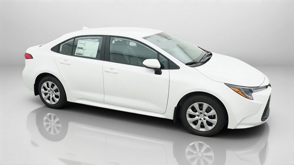 New 2027 Ice Cap Toyota LE image 6