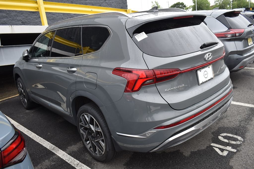 Used 2023 Gray Hyundai Calligraphy image 3