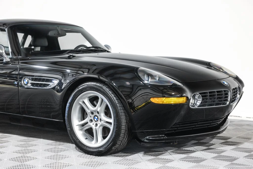 Used 2002 Black BMW Base image 6