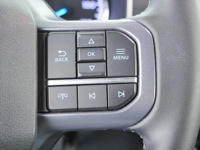 Used 2023 White Ford XLT image 28