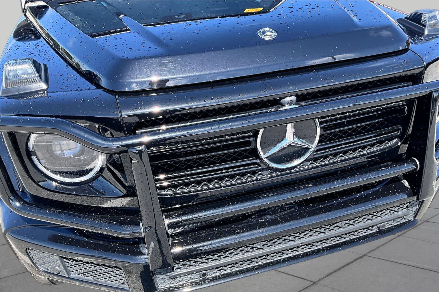 Used 2022 Obsidian Black Metallic Mercedes-Benz G 550 image 30