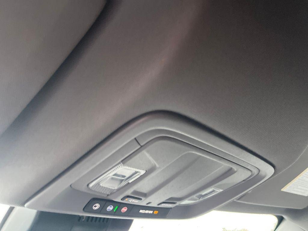 2024 Chevrolet Silverado 1500 LT - Photo 17