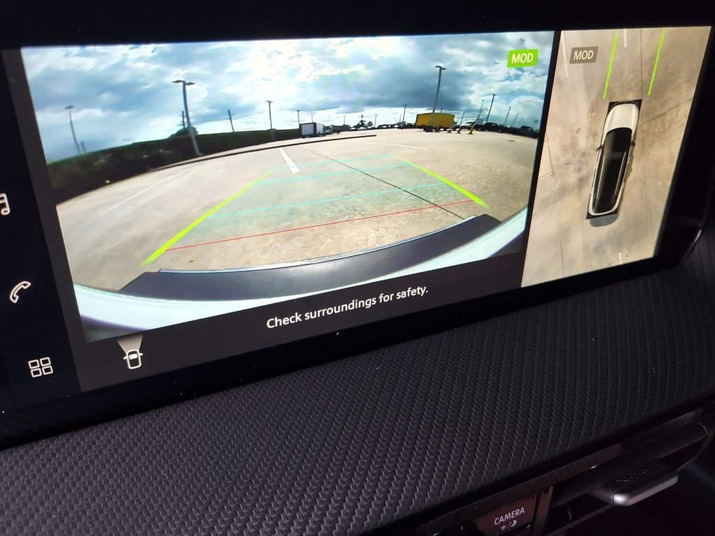 New 2026 Canyon Bronze Metallic Nissan SR image 18
