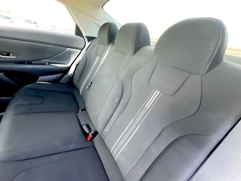 Used 2023 Blue Hyundai SEL image 14