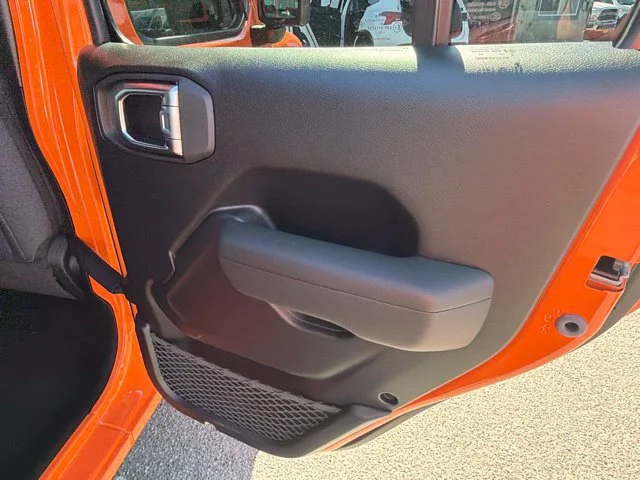 New 2026 Joose Exterior Paint Jeep Sport S image 11