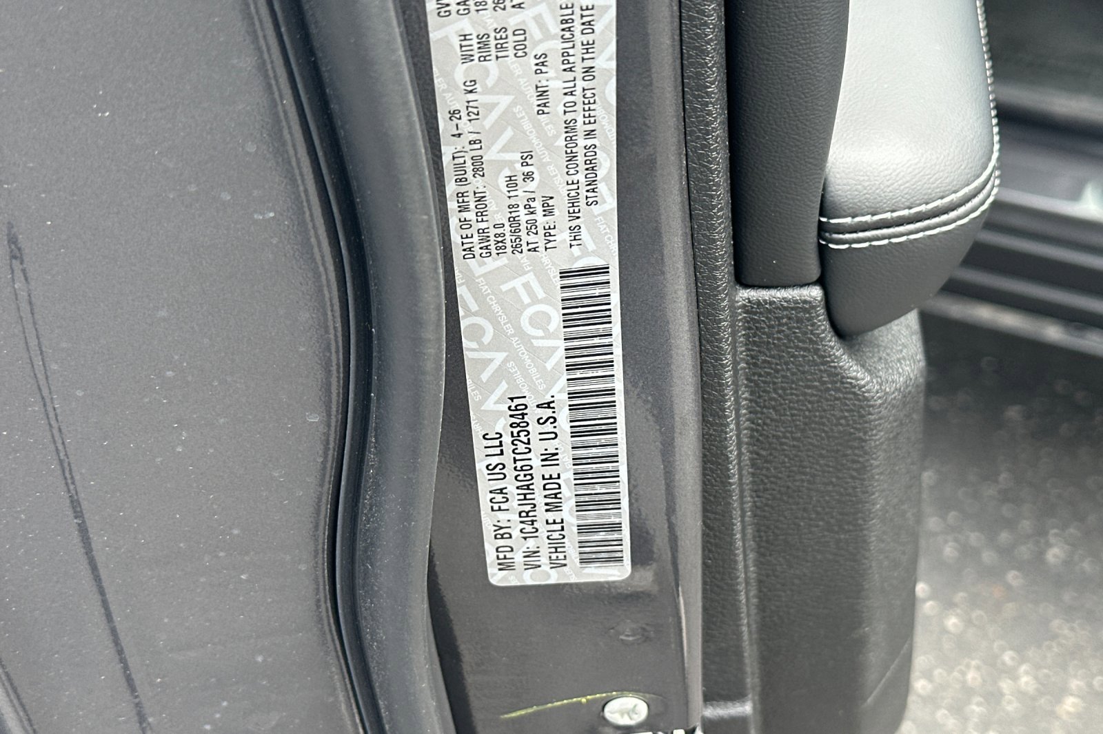 New 2026 Baltic Gray Metallic Clearcoat Jeep Laredo image 28