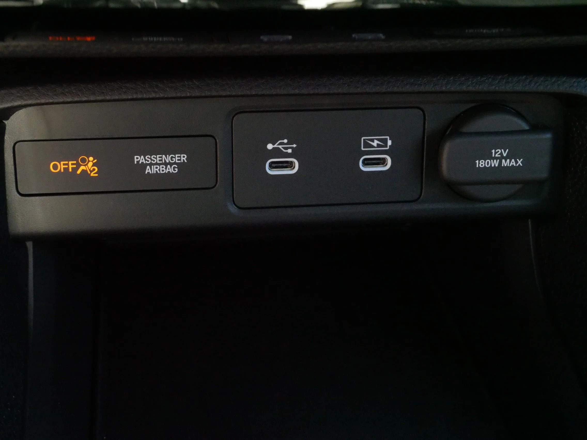 2026 Honda Civic Hatchback Sport - Photo 29